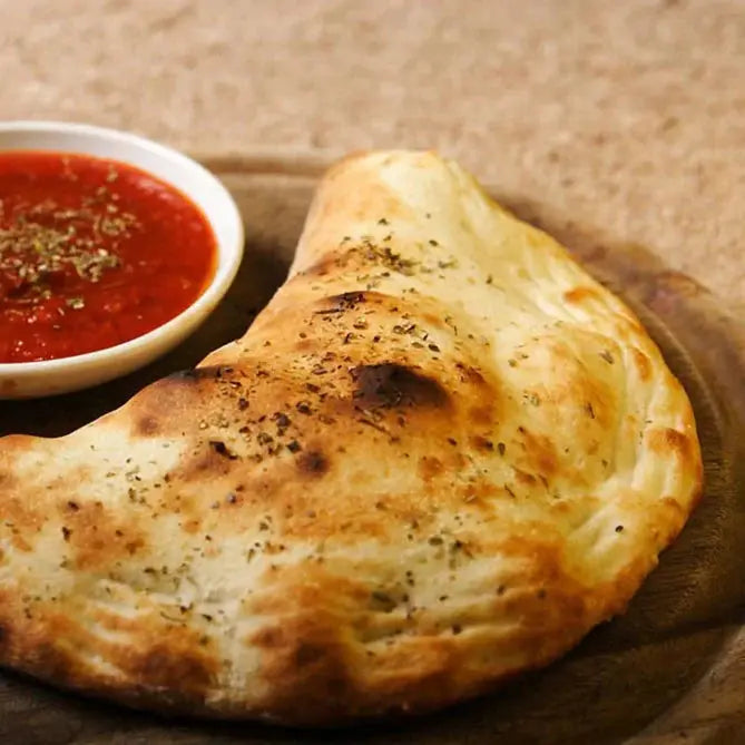 Rustic Calzone Tomato Mozzarella | Same Flavour 2-4-8 Calzoni options x 250 gr. (v)